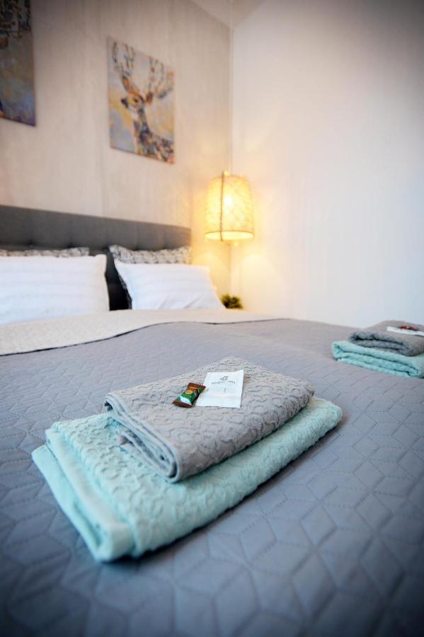 Villa Inda Rooms Еґер Екстер'єр фото