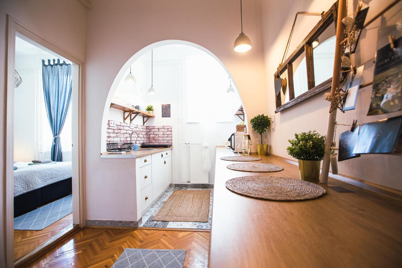 Villa Inda Rooms Еґер Екстер'єр фото
