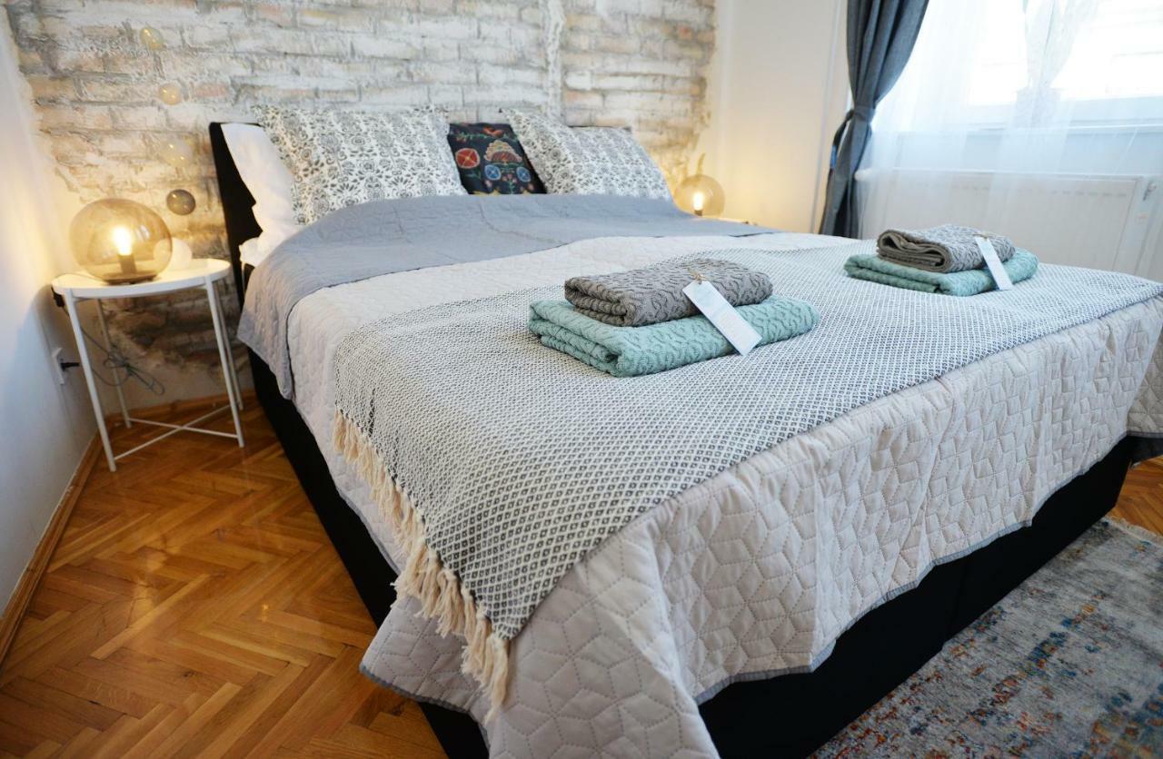 Villa Inda Rooms Еґер Екстер'єр фото